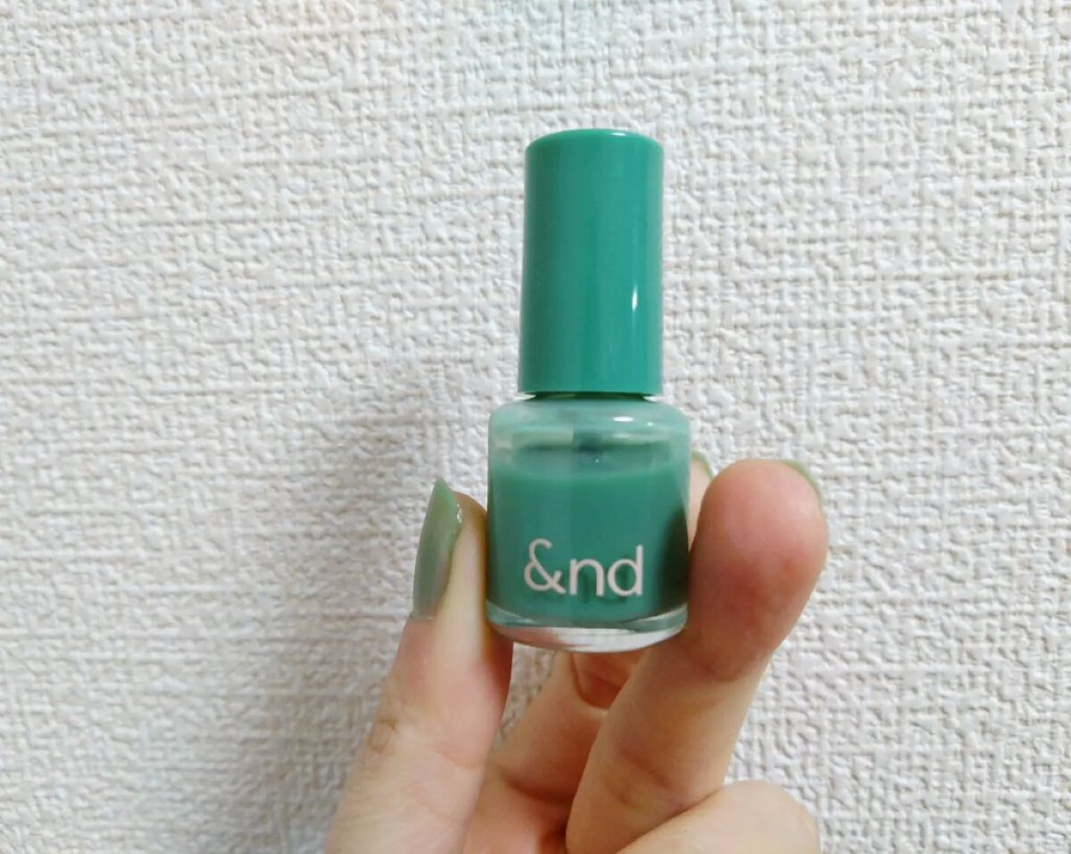 アンドバイロムアンド　グラッシードロップネイル GN01 アボカド/&nd by rom&nd/マニキュアを使ったクチコミ（2枚目）