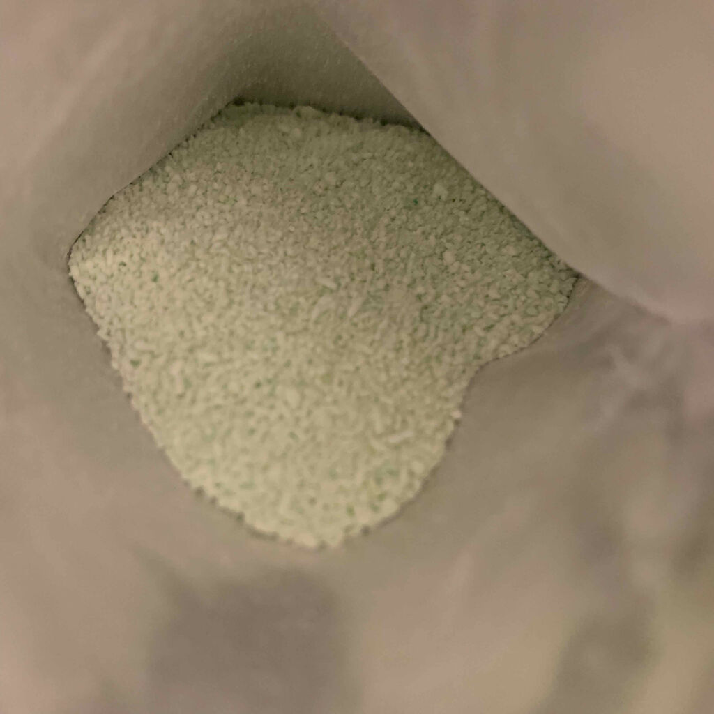 エピュール シダーウッド＆マンダリンの香り/バブ/炭酸系入浴剤を使ったクチコミ（2枚目）