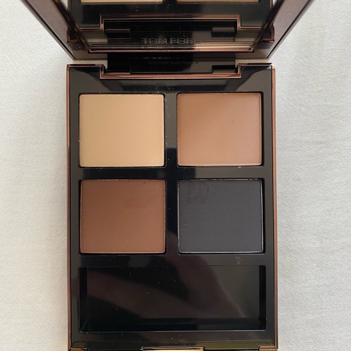アイ カラー クォード/TOM FORD BEAUTY/アイシャドウパレットを使ったクチコミ(2枚目)