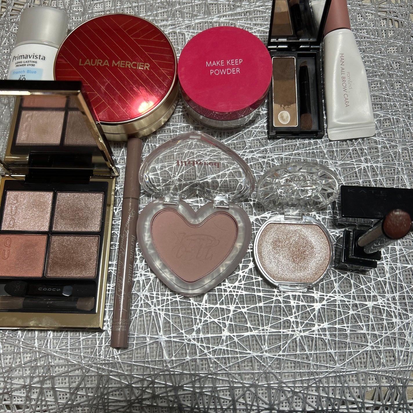 ケイト デザイニングアイブロウ3D/KATE/パウダーアイブロウを使ったクチコミ(2枚目)