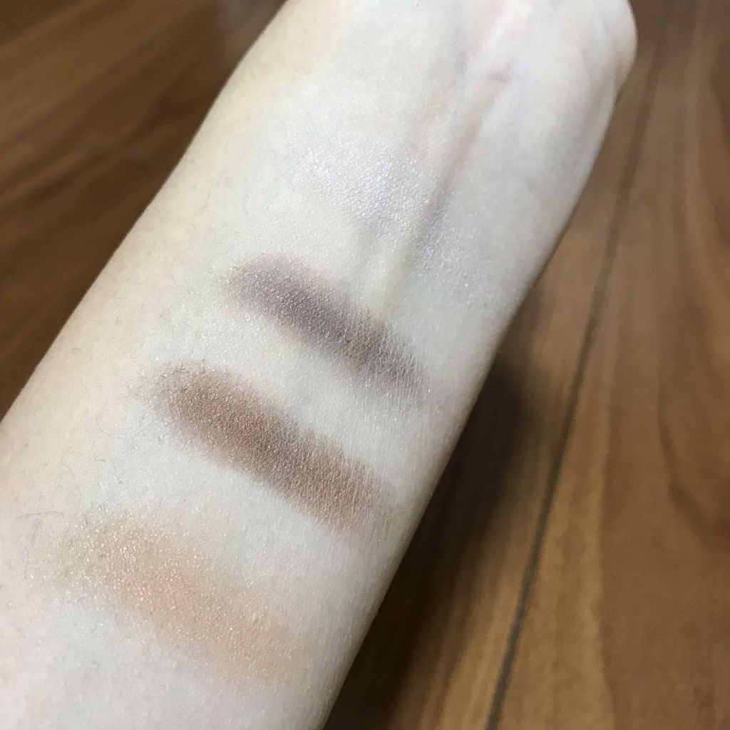 エルファー パールインアイシャドウ/DAISO/アイシャドウパレットを使ったクチコミ(2枚目)