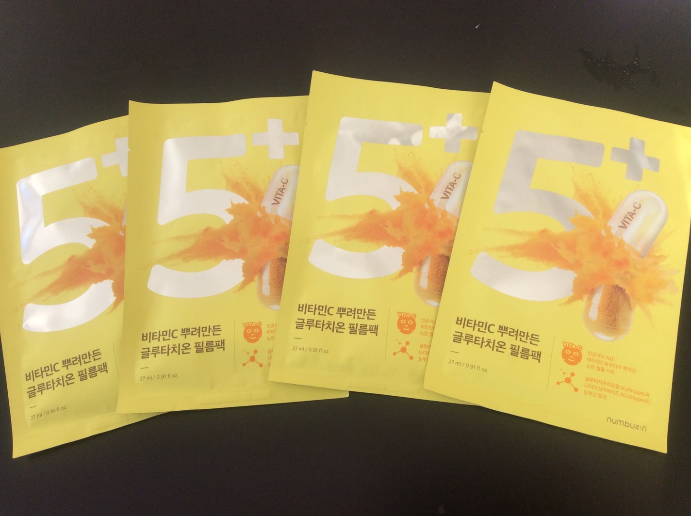 かりんこ on LIPS 「5番白玉グルタチオンCふりかけマスク使ってみました。お風呂上り..」(1枚目)