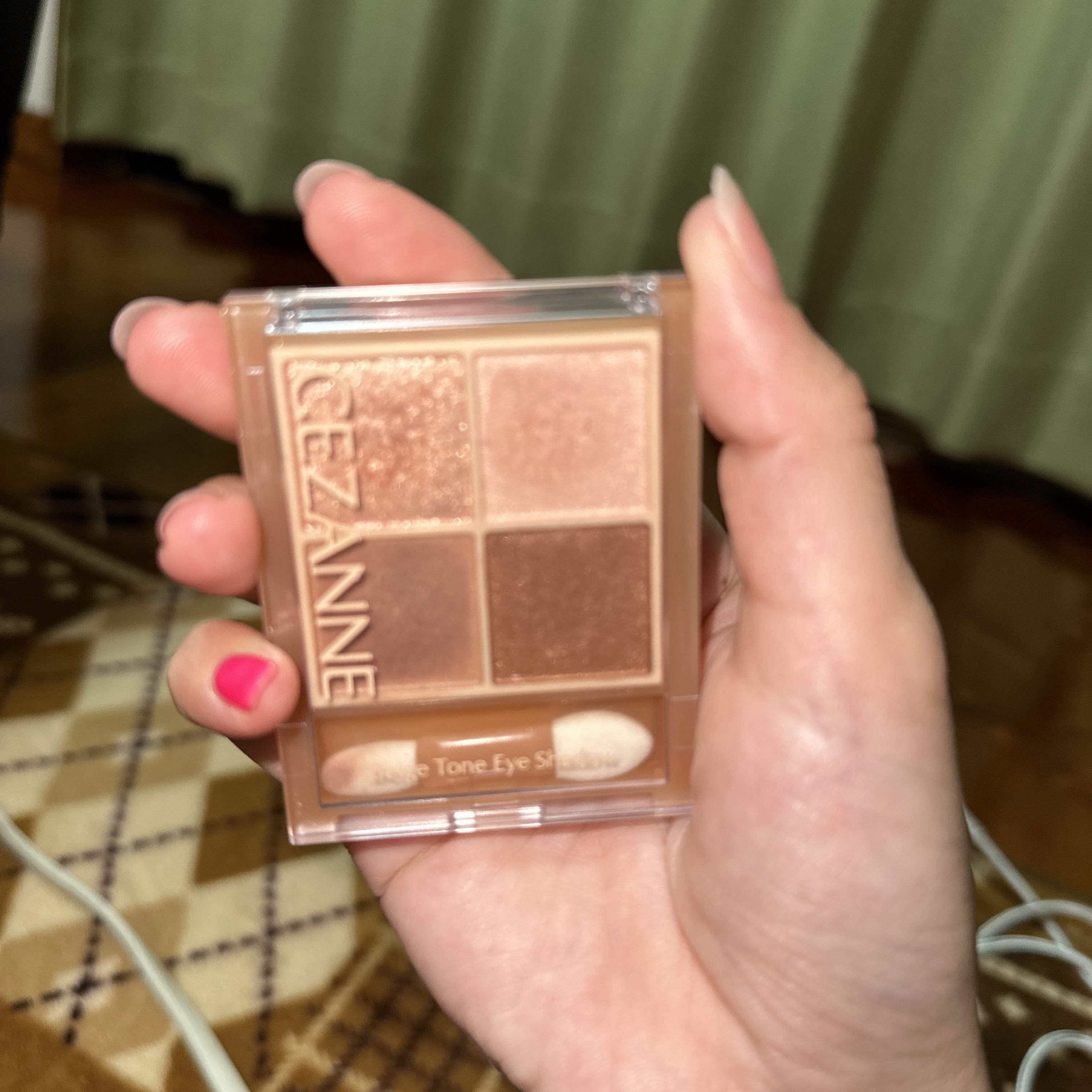 ベージュトーンアイシャドウ/CEZANNE/アイシャドウパレットを使ったクチコミ（1枚目）