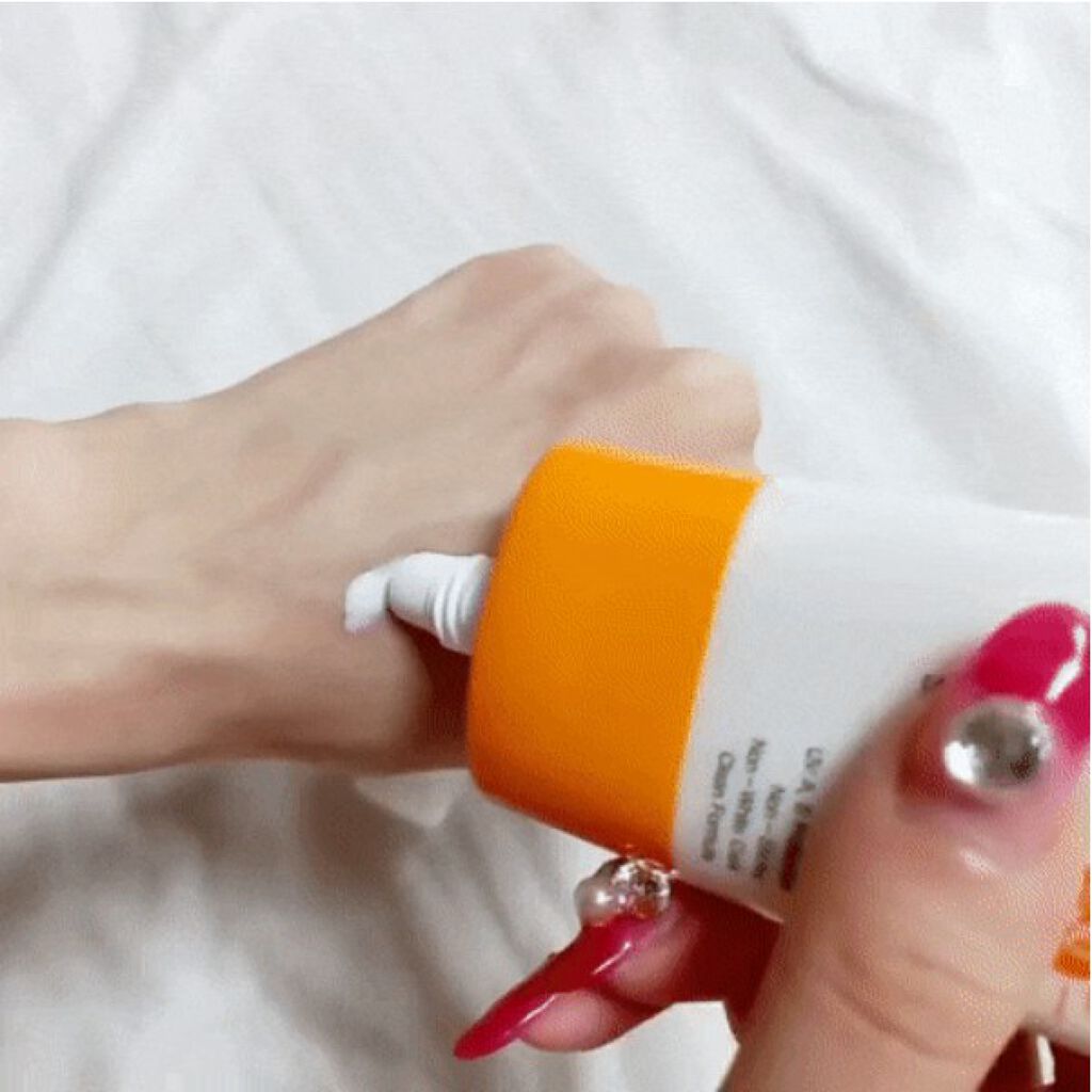 ALOE SHOOTHING FRESH SUN GEL/VEGAN TOLOGY/日焼け止めジェルを使ったクチコミ（3枚目）