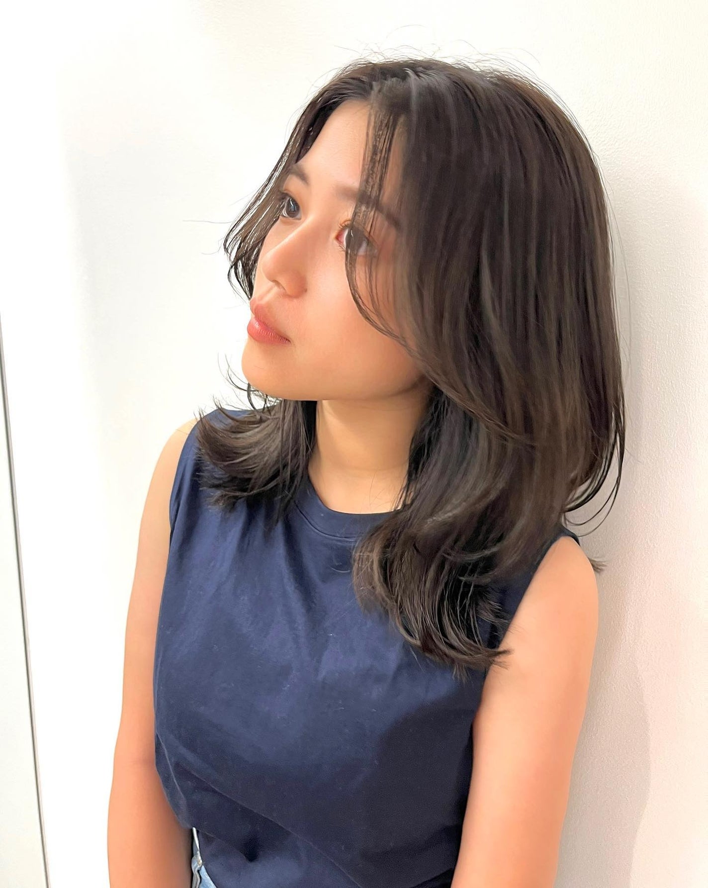 HARUNA on LIPS 「ミディアムたっぷりレイヤー✨...肌馴染みの良いカラー✨☀️...」(2枚目)