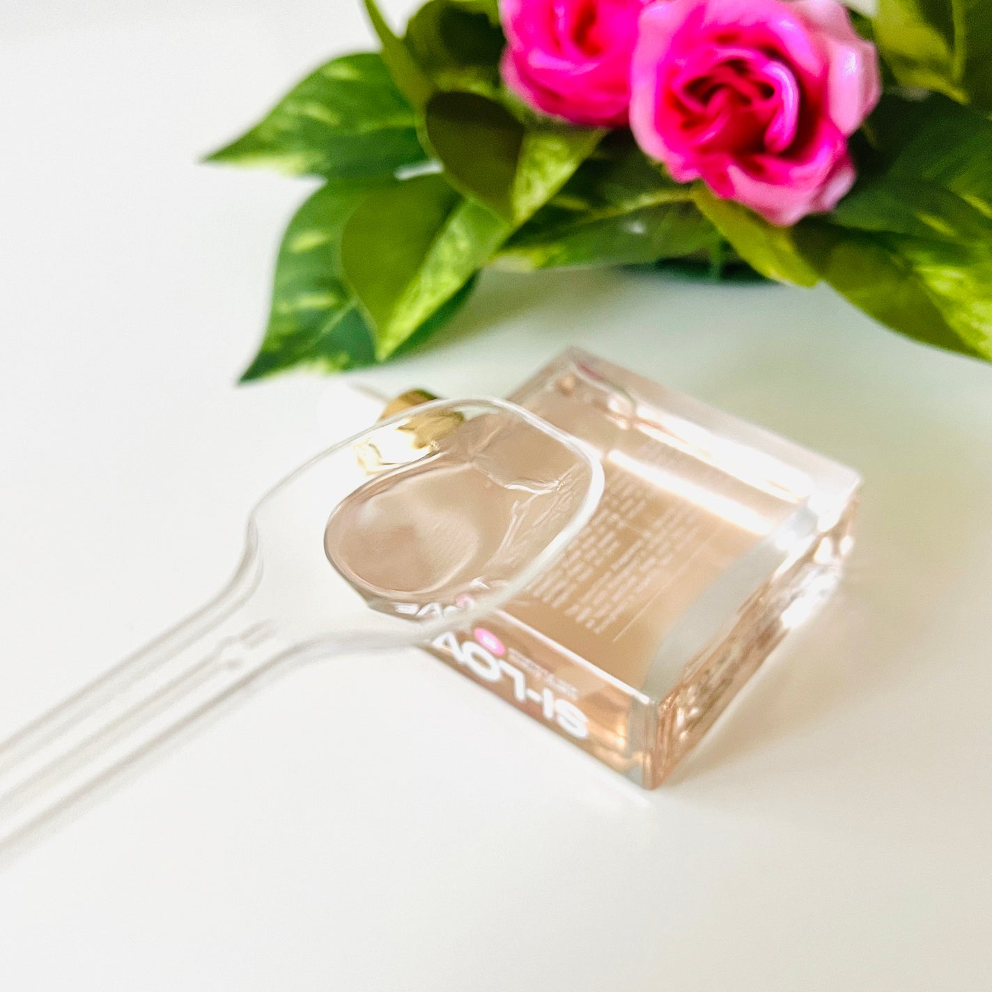 スノーホワイト/PINKGHOST/ヘアオイルを使ったクチコミ(4枚目)