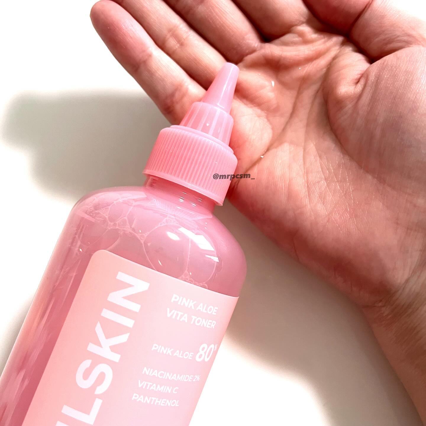 ピンクアロエビタトナー/APRILSKIN/化粧水を使ったクチコミ（2枚目）