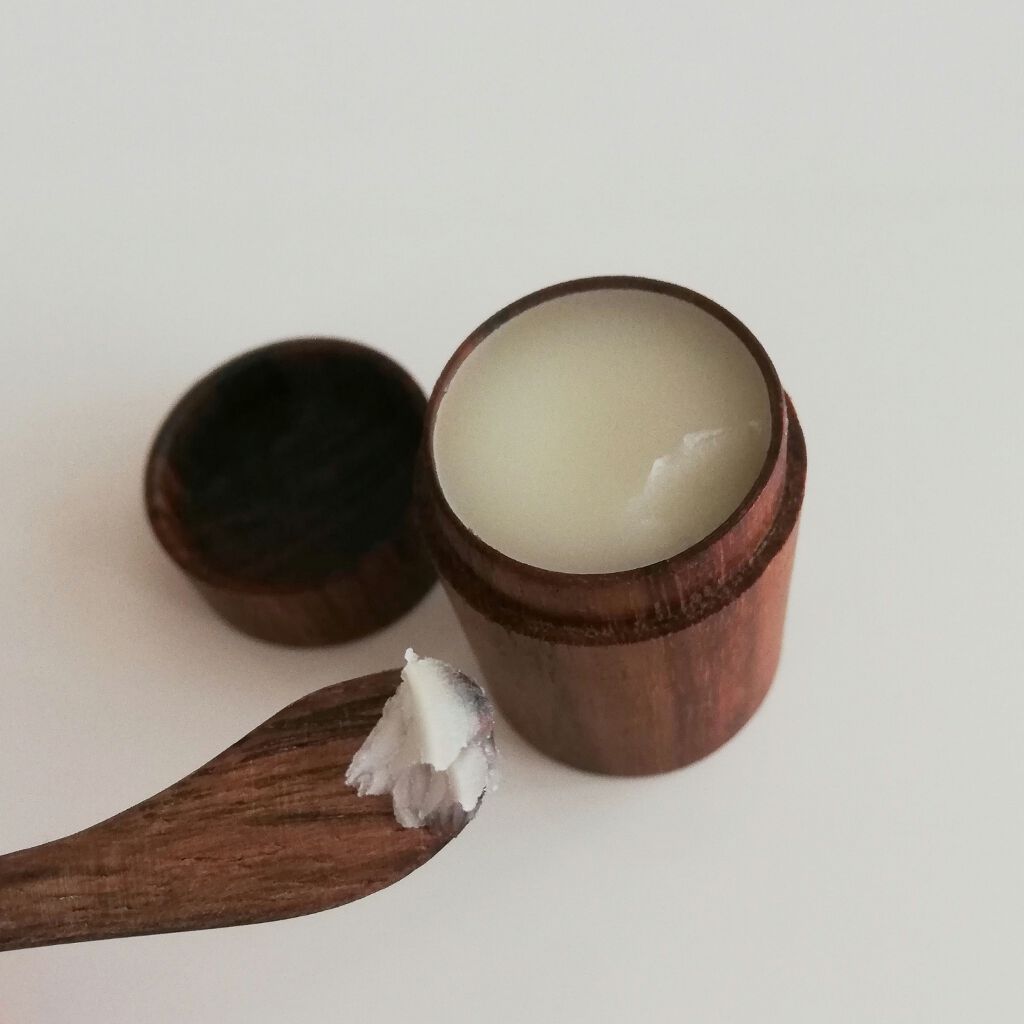 ビーワックス リップ クリーム/ナイアード/リップクリームを使ったクチコミ（2枚目）