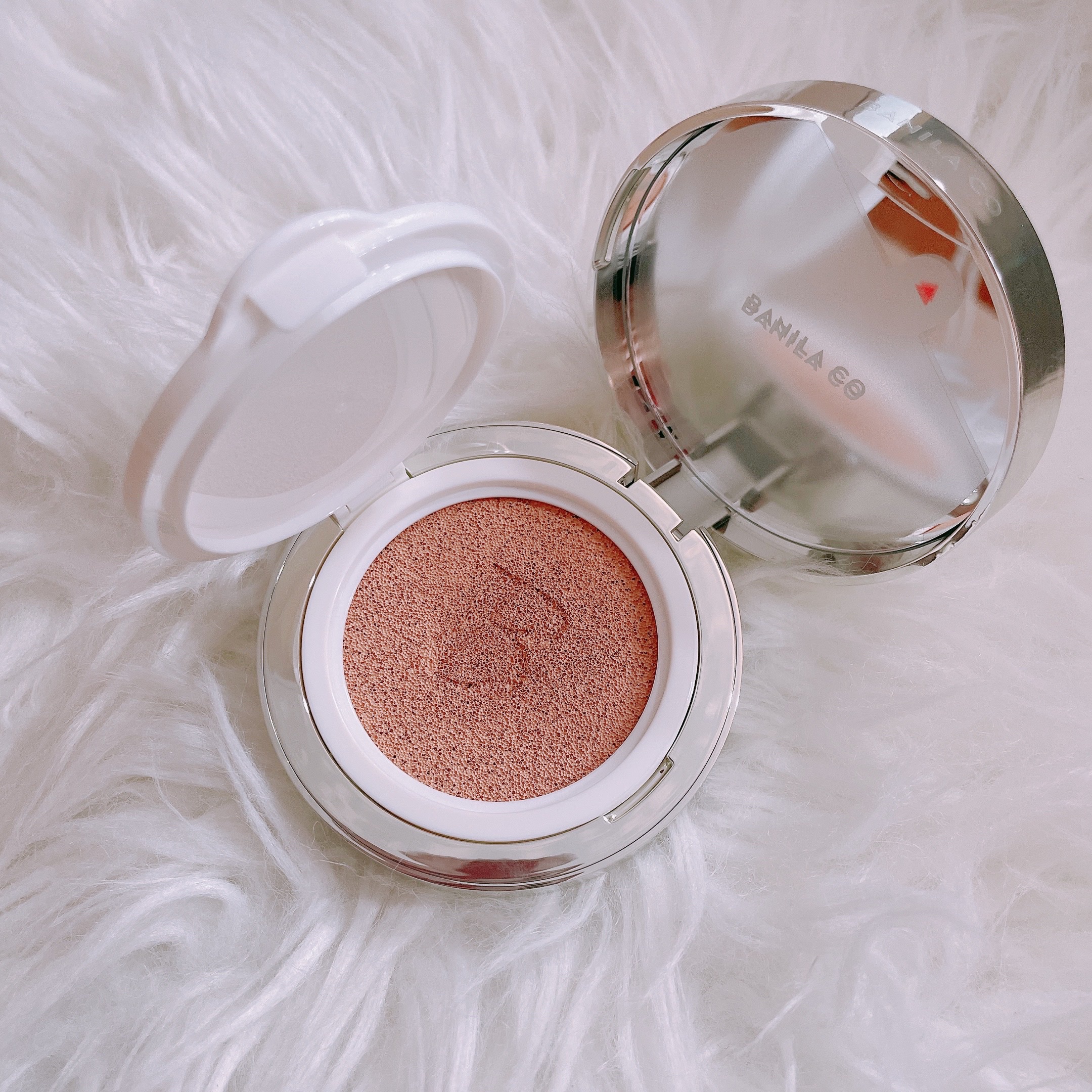 カバーリシャス アルティメット ホワイトクッション/BANILA CO/クッションファンデーションを使ったクチコミ（2枚目）