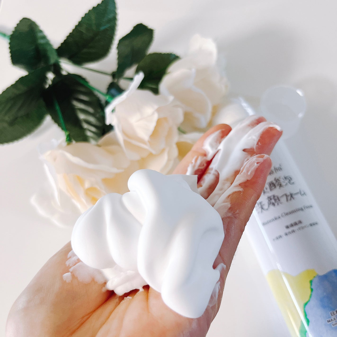 無添加生活 無添加炭酸泡洗顔フォーム/マックス/泡洗顔を使ったクチコミ(3枚目)