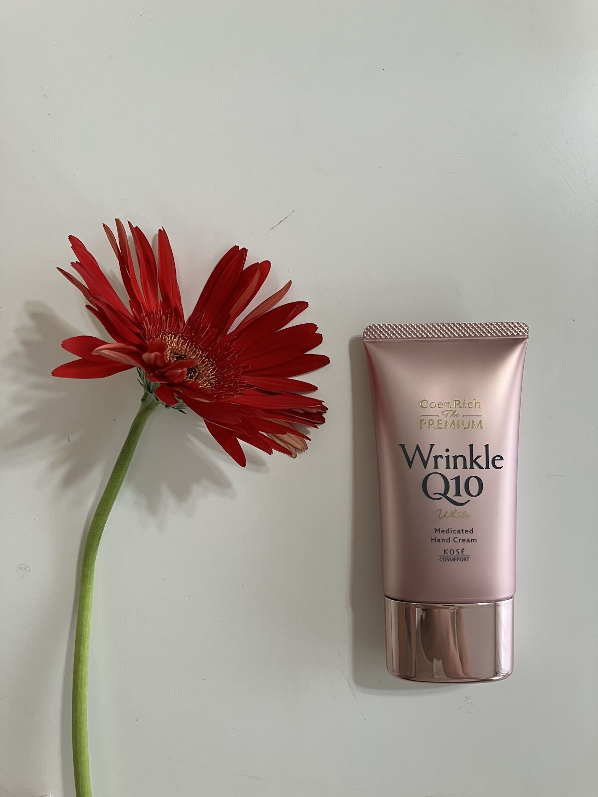 コエンリッチ ザ プレミアム 薬用リンクルホワイト ハンドクリーム/コエンリッチQ10/ハンドクリームを使ったクチコミ（1枚目）