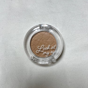 🌱ETUDE HOUSE/Look at My Eyes Cafe🌱

BR401 까페 라떼 (カフェラテ)

ユーチューバーのアルムソンイちゃんが紹介していたので購入しました！
私の肌に馴染みすぎて