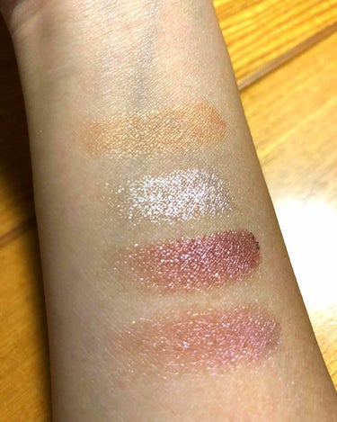 UR GLAM　POWDER EYESHADOW シアーブラウン〈クリアラメ〉/U R GLAM/シングルアイシャドウを使ったクチコミ（2枚目）