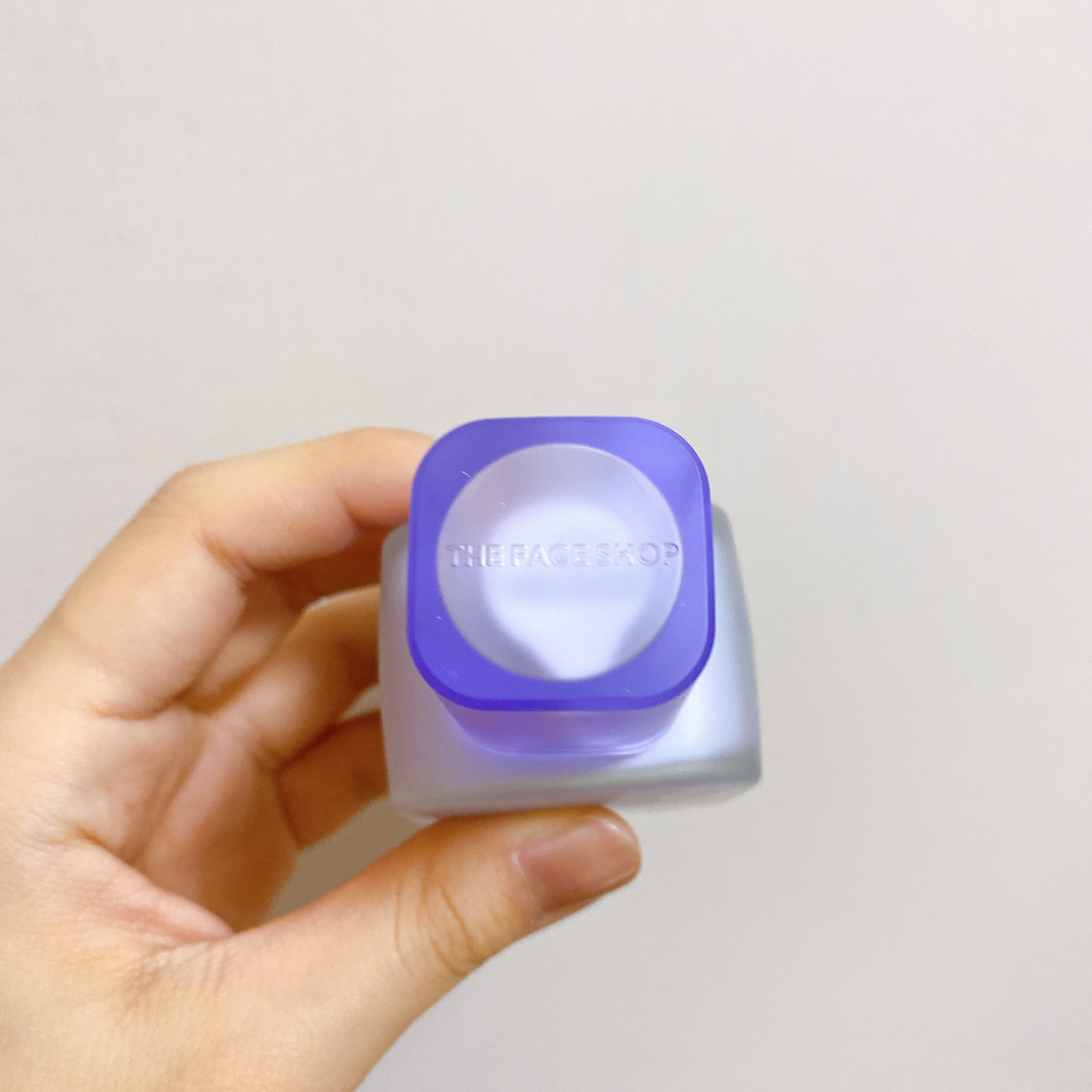 デューイラスティングスキンベース パープル/THE FACE SHOP/化粧下地を使ったクチコミ（3枚目）