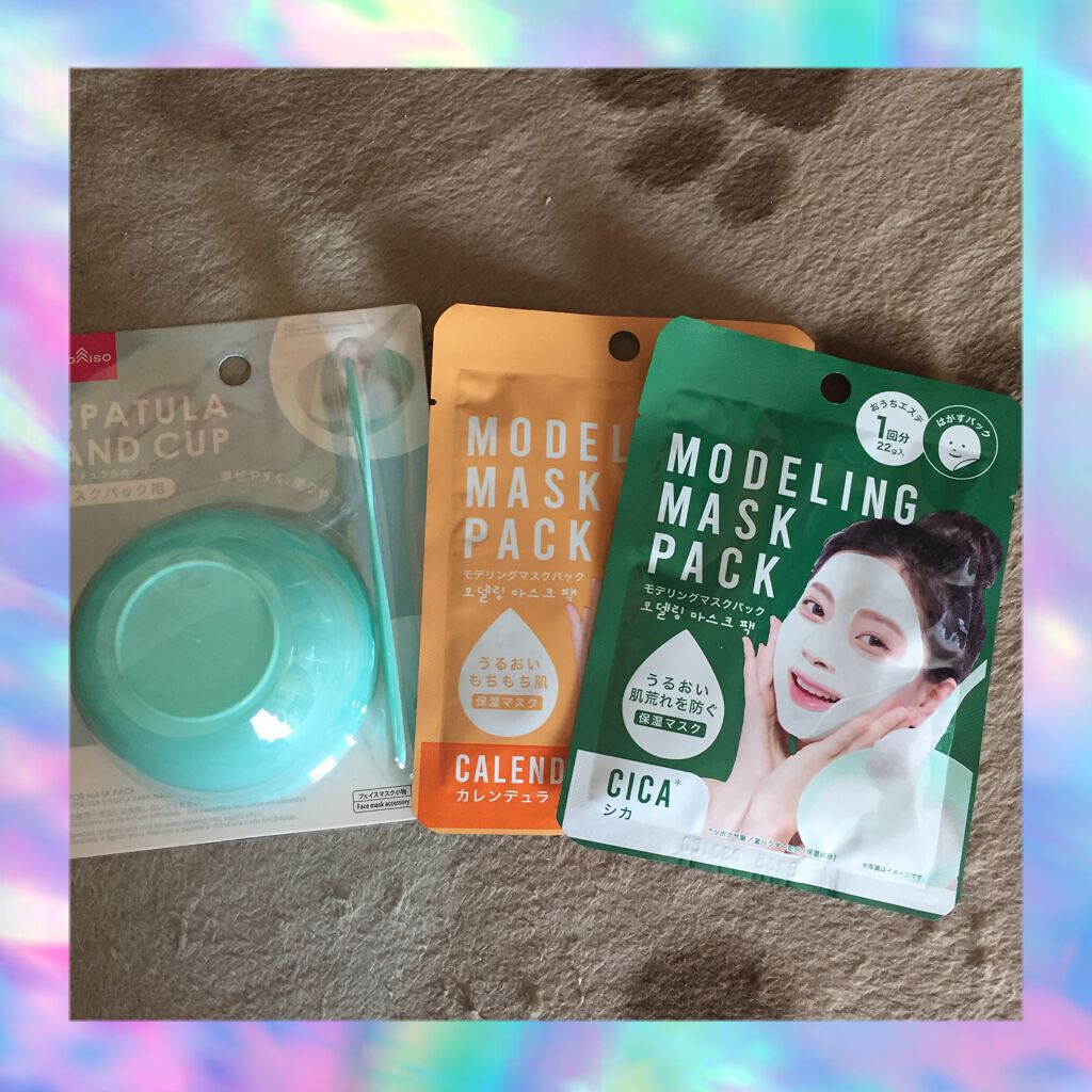 今回はDAISOさんのモデリングマスクパックを購入してみました💓

今回私が購入したのは、うるおいもちもちマスクとうるおい肌荒れを防ぐタイプを選びました。

他にも沢山種類がありましたが、カレンデュラとシカを選んで来ました。

こちらは剥