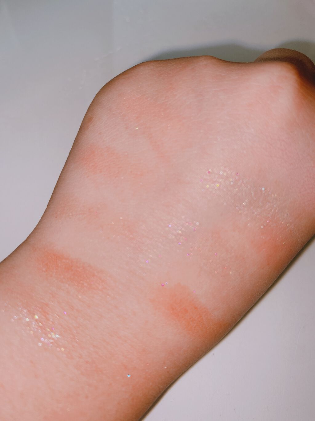 ラスティンググロスリップ/CEZANNE/口紅を使ったクチコミ(3枚目)