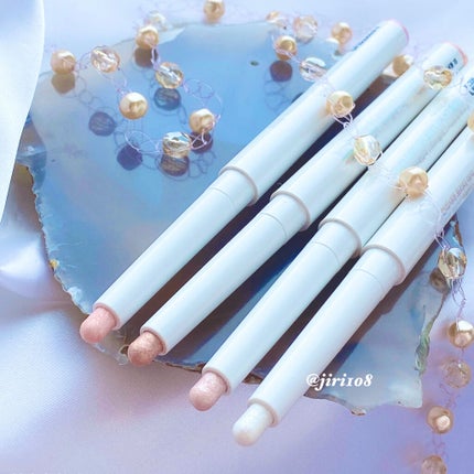 プリティー イージーグリッタースティック/unleashia/グリッターを使ったクチコミ(2枚目)