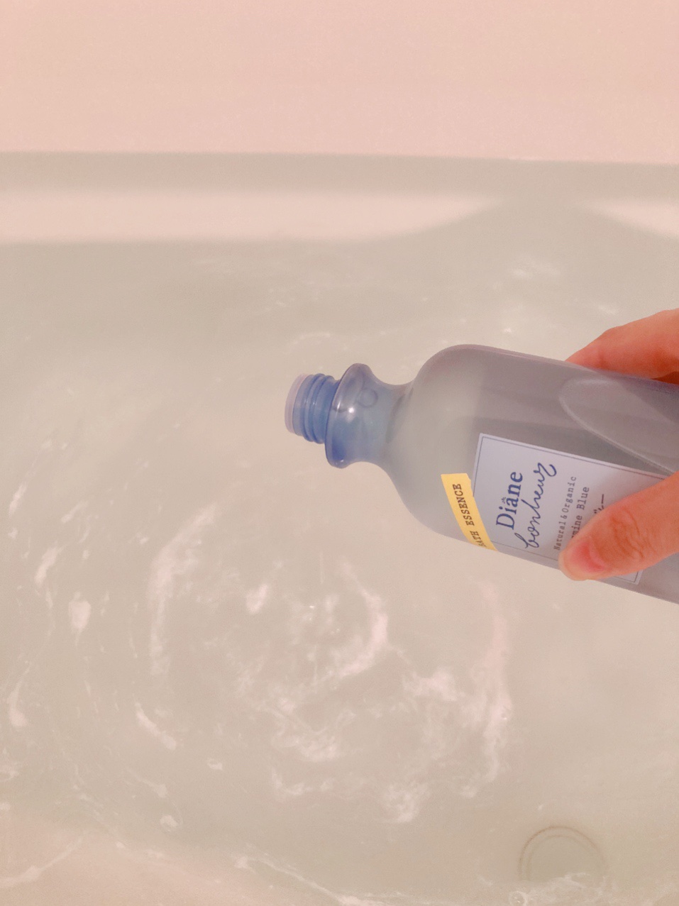 ボヌール バスエッセンス ジャスミンブルーの香り/ダイアン/保湿系入浴剤を使ったクチコミ（2枚目）