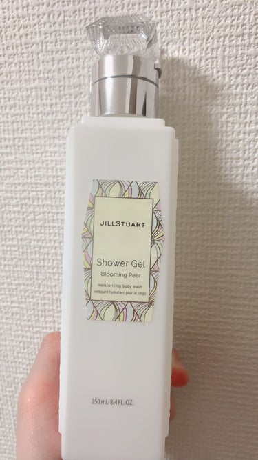 JILL STUART シャワージェルのクチコミ「JILLSTUART  シャワージェル
ブルーミングペアー　¥2,750

使い方が悪かったの.....」（1枚目）