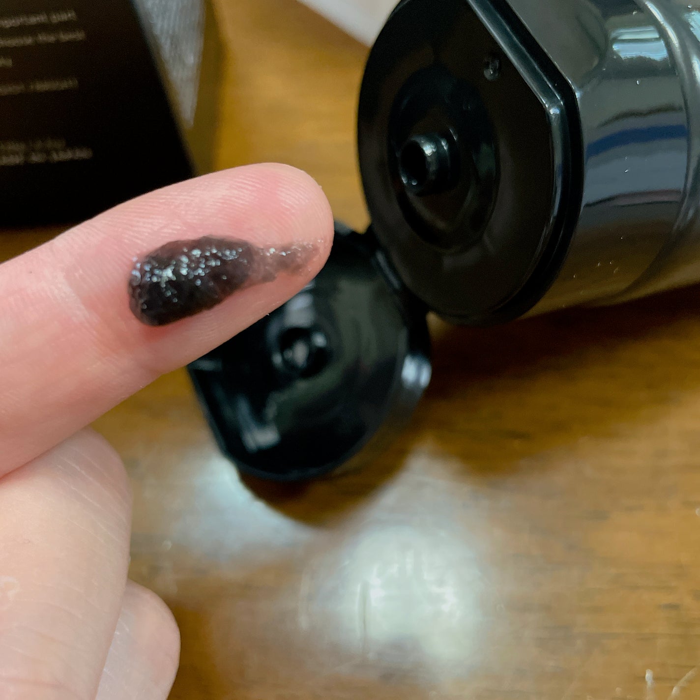 BLACK JELLY WASH(ブラックジェリーウォッシュ)/PLUEST/その他洗顔料を使ったクチコミ(2枚目)