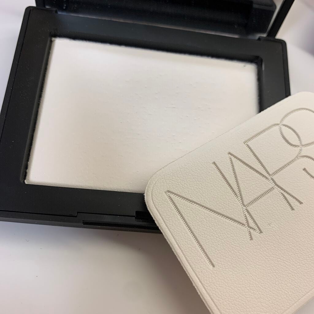 ライトリフレクティングセッティングパウダー プレスト N/NARS/プレストパウダーを使ったクチコミ(2枚目)