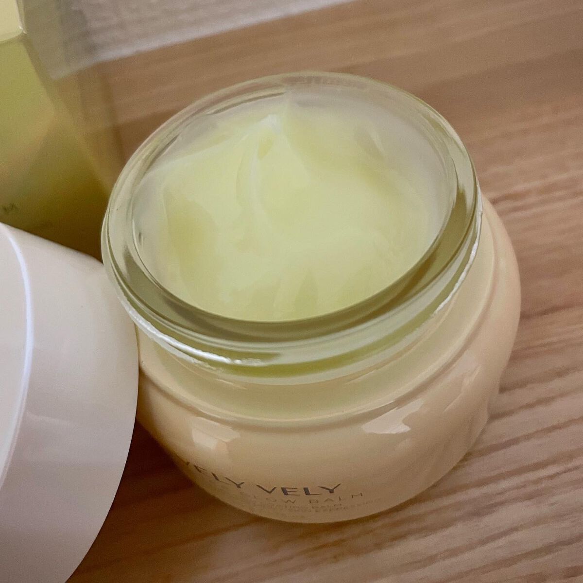 ウォーターグローバーム/VELY VELY/フェイスクリームを使ったクチコミ（2枚目）