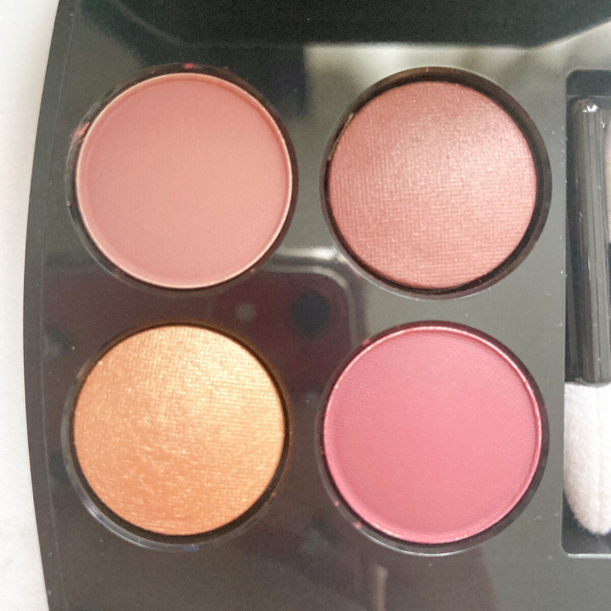 レ キャトル オンブル/CHANEL/アイシャドウパレットを使ったクチコミ(2枚目)