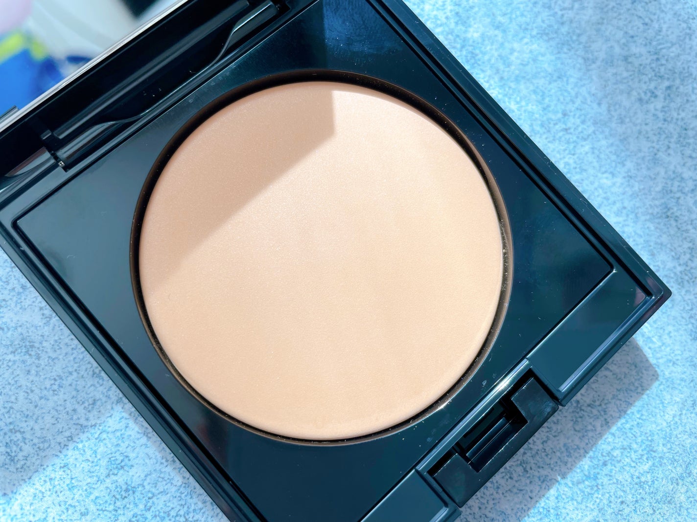 アディクション スキンリフレクト セッティングパウダー/ADDICTION/プレストパウダーを使ったクチコミ(2枚目)