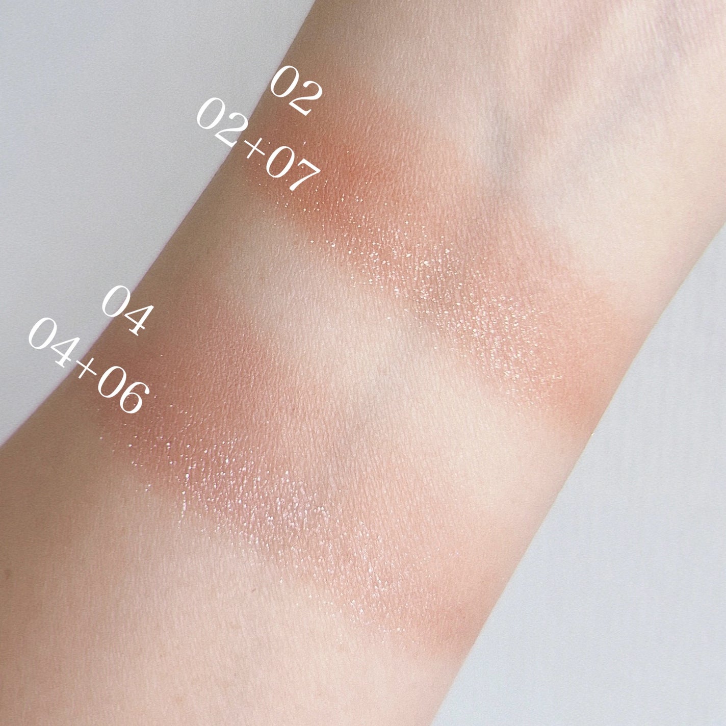 トーン ペタル フロート アイズ/to/one/単色アイシャドウを使ったクチコミ(9枚目)