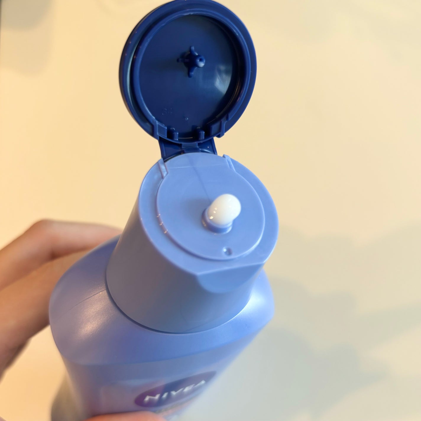 ニベア プレミアムボディミルク モイスチャー/ニベア/ボディミルクを使ったクチコミ(2枚目)