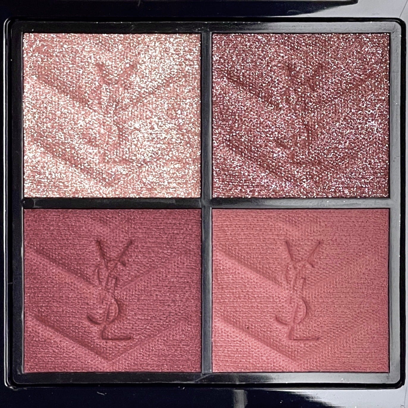 クチュール ミニ クラッチ/YVES SAINT LAURENT BEAUTE/アイシャドウパレットを使ったクチコミ(2枚目)