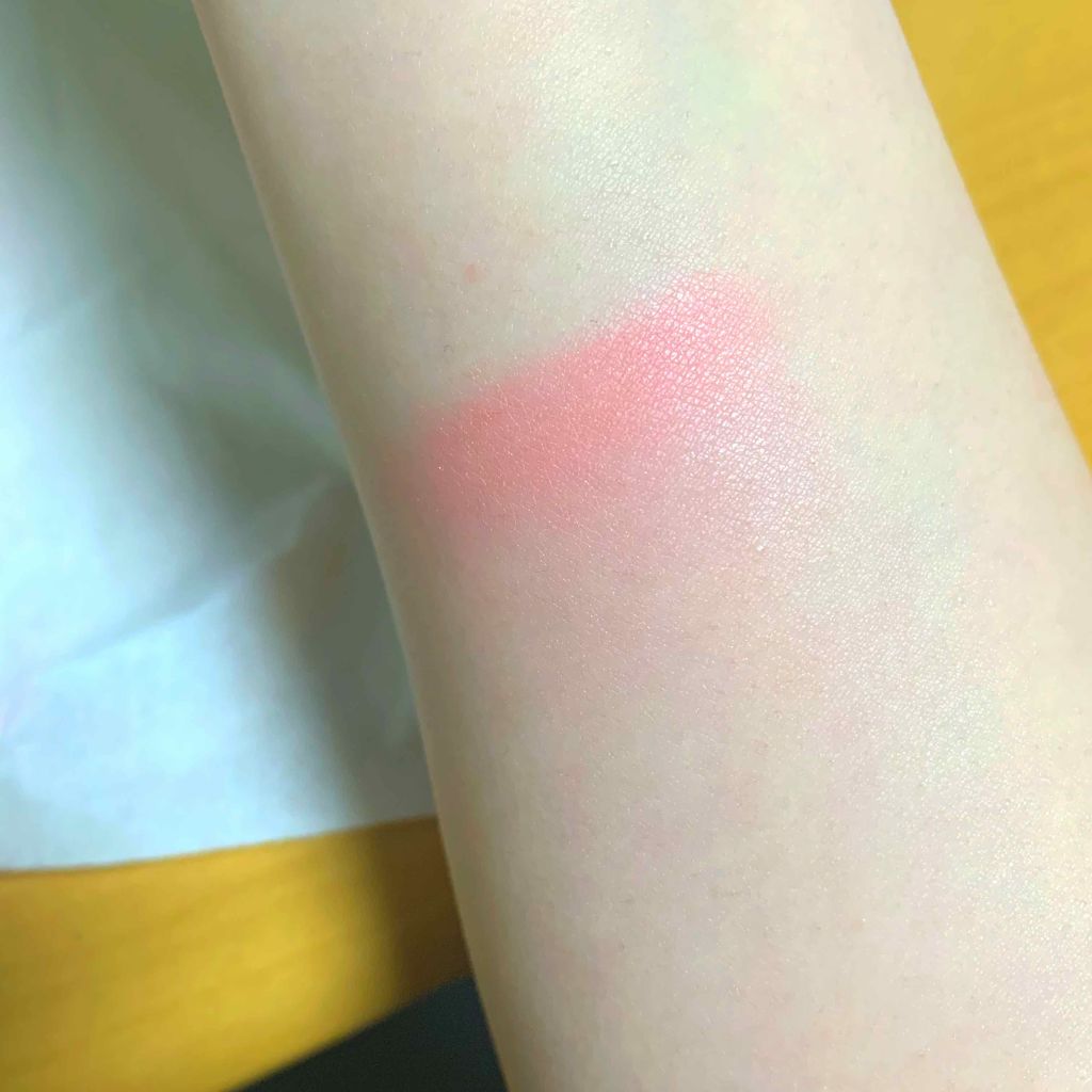 スキニーリッチチーク/excel/パウダーチークを使ったクチコミ(2枚目)