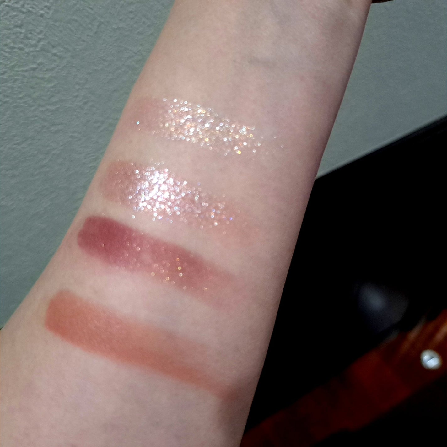 クチュール ミニ クラッチ/YVES SAINT LAURENT BEAUTE/アイシャドウパレットを使ったクチコミ(3枚目)