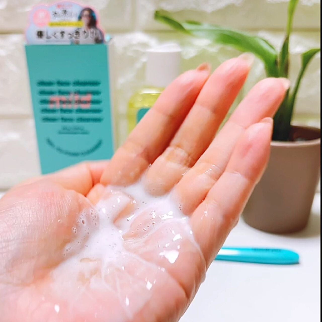 kchan on LIPS 「。・:+°。#PR・:+°。見た目がポップな可愛い洗顔料🥰@l..」(6枚目)