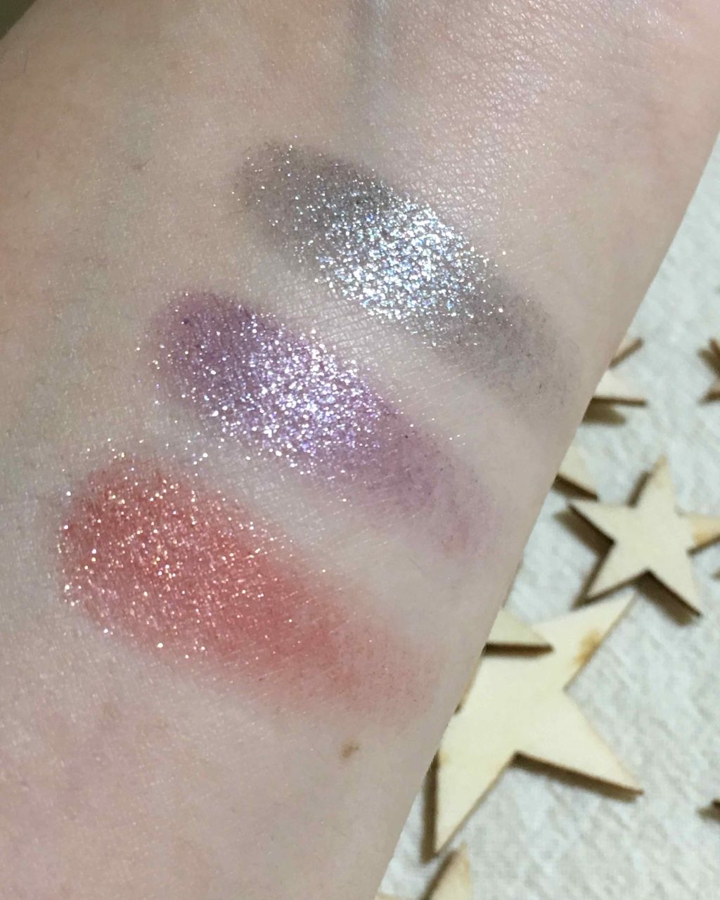 フィットジェルグリッター/KATE/ジェル・クリームアイシャドウを使ったクチコミ(3枚目)