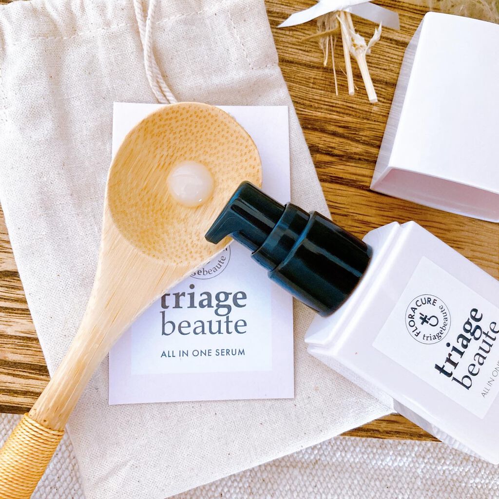 メグ on LIPS 「✼••┈┈┈┈••✼••┈┈┈┈••✼triagebeaute..」(8枚目)