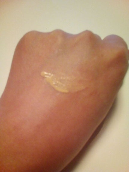 インテンシブ スキン セラム ファンデーション SPF40(PA++++)/BOBBI BROWN/リキッドファンデーションを使ったクチコミ(3枚目)