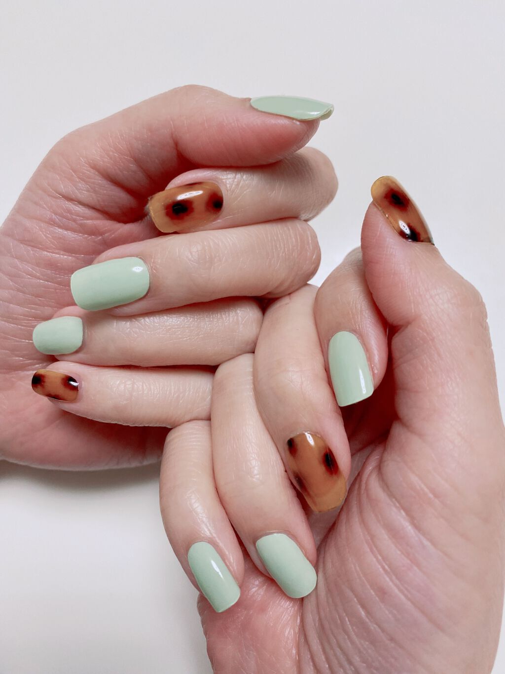 セミキュアジェルネイル(ハンド)/ohora/ネイルシールを使ったクチコミ(4枚目)