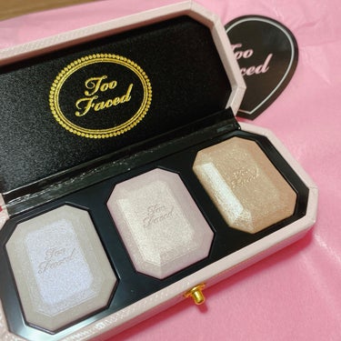 Too Faced ～ダイヤモンドライト シリーズ～ マルチユース ハイライター トリオのクチコミ「🧸～ダイヤモンドライト シリーズ～ マルチユース ハイライター トリオ🍑
✨✨Too Face.....」（1枚目）