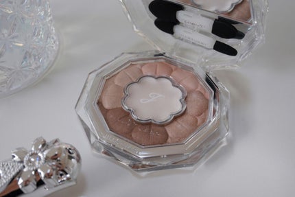 ジルスチュアート ブルームクチュール アイズ/JILL STUART/アイシャドウパレットを使ったクチコミ(3枚目)