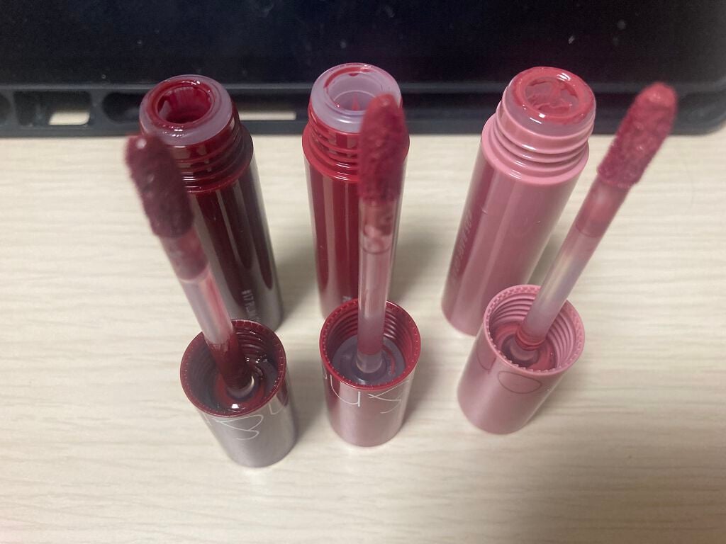 ジューシーラスティングティント/rom&nd/リップティントを使ったクチコミ(1枚目)