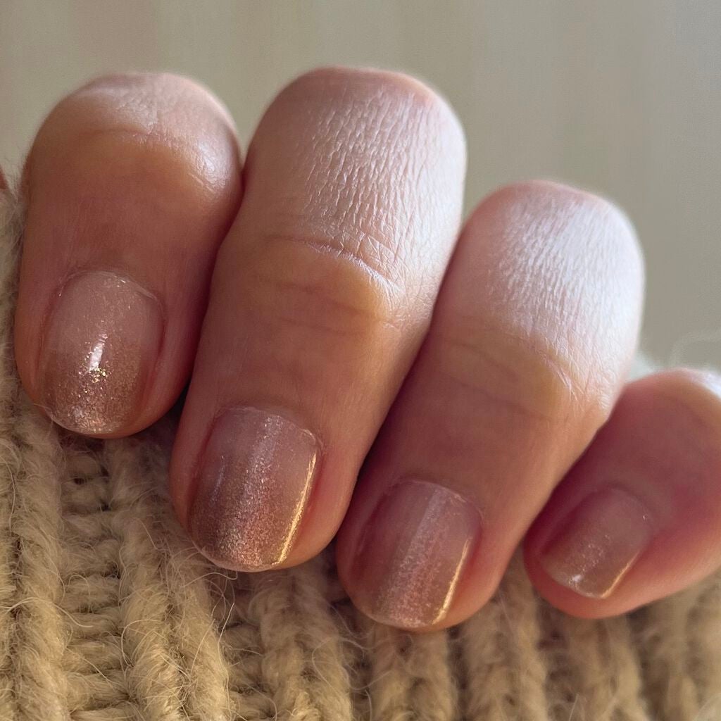 ジェルボリュームトップコート/キャンメイク/ネイルトップコートを使ったクチコミ(2枚目)