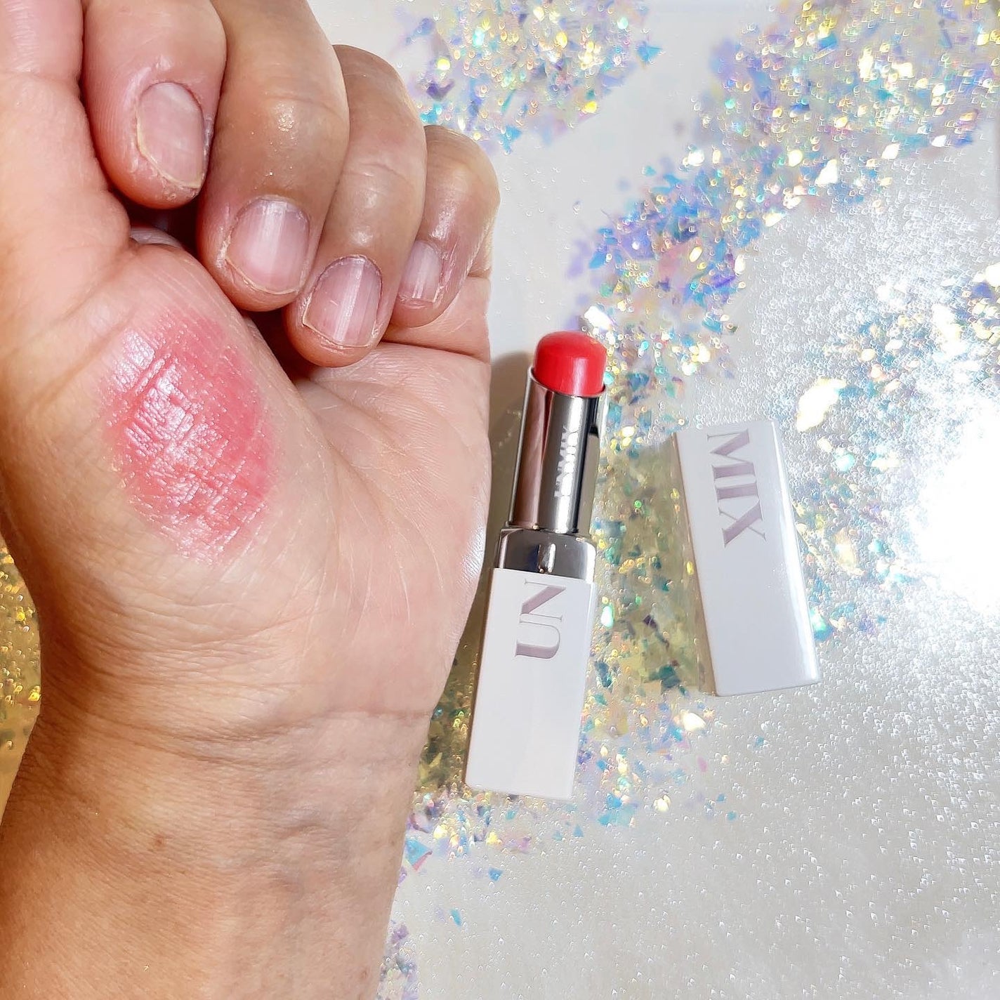 モイスチャーリップスティック グロウ/UNMIX/口紅を使ったクチコミ(2枚目)