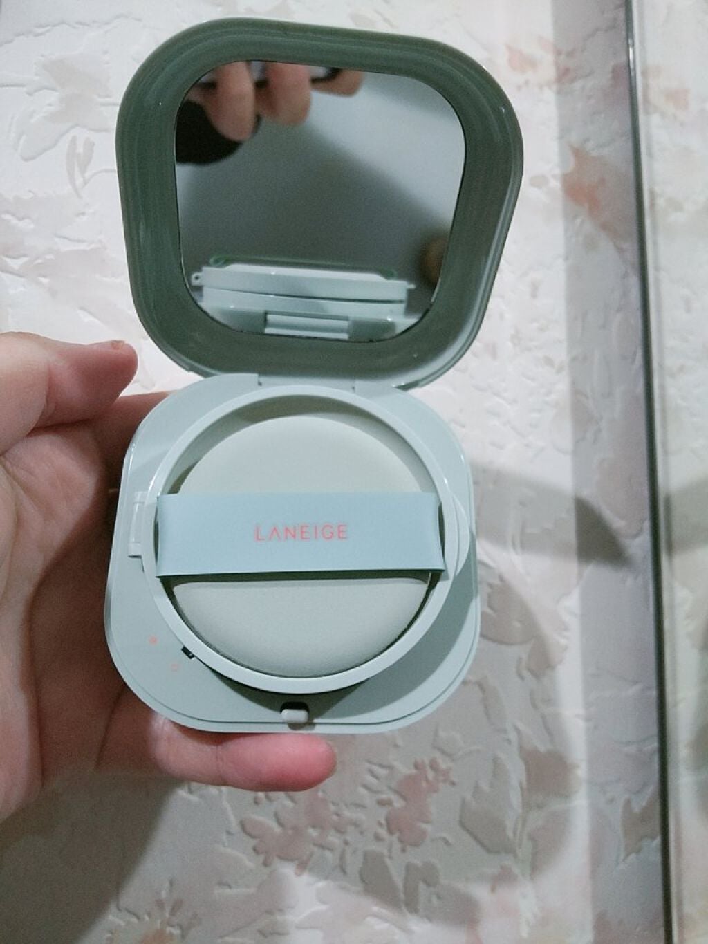 ネオクッション マット/LANEIGE/クッションファンデーションを使ったクチコミ(2枚目)