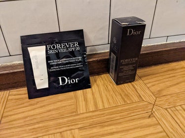 【旧】ディオールスキン フォーエヴァー スキン ヴェール/Dior/化粧下地を使ったクチコミ（2枚目）