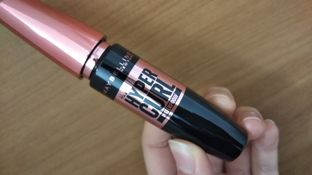 ボリューム エクスプレス ハイパーカール ウォータープルーフ N/MAYBELLINE NEW YORK/マスカラを使ったクチコミ(2枚目)