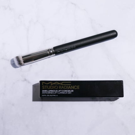 #270S ミニ ラウンド スラント ブラシ/M・A・C/メイクブラシを使ったクチコミ(4枚目)