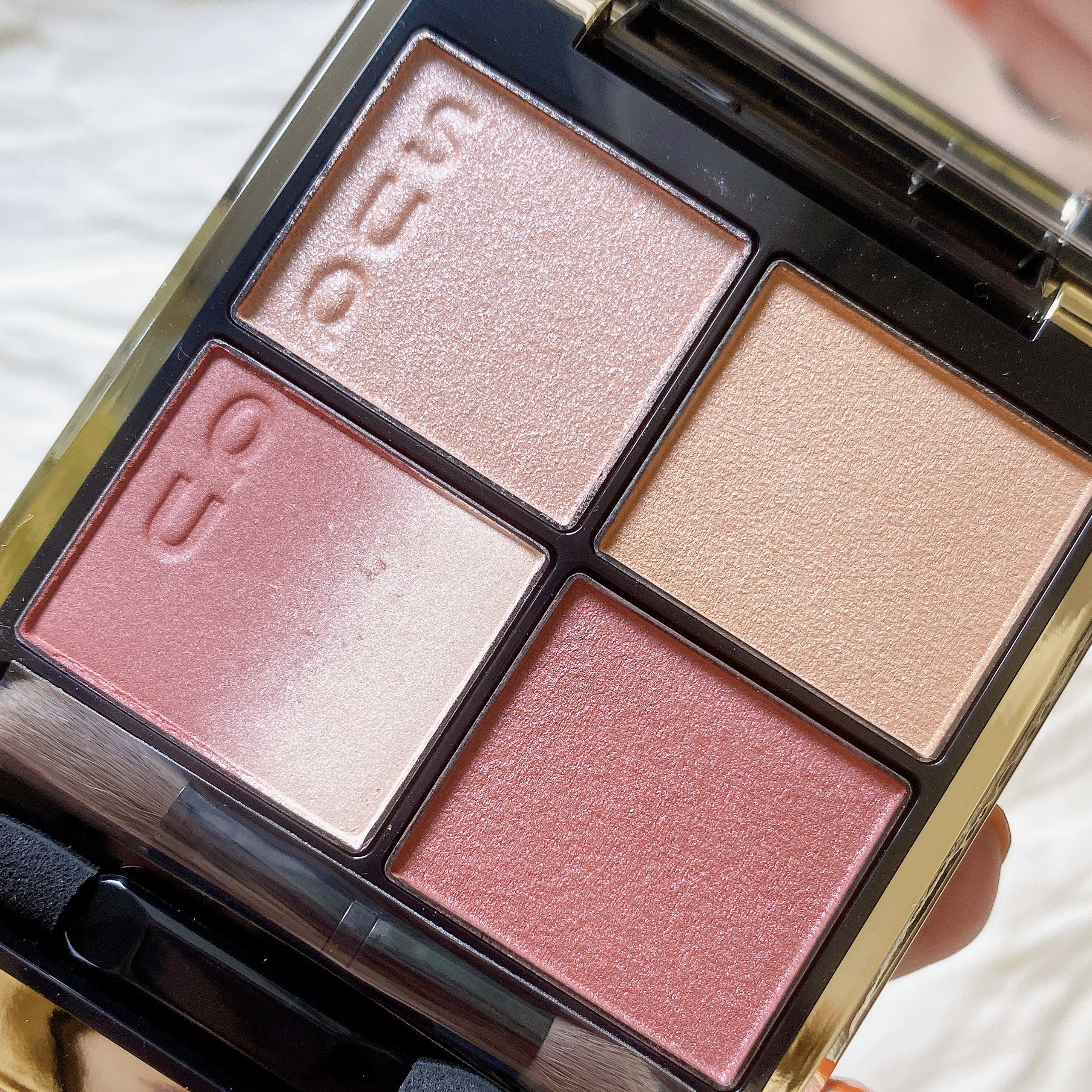 限定色レビュー】シグニチャー カラー アイズ｜SUQQUの使い方を徹底