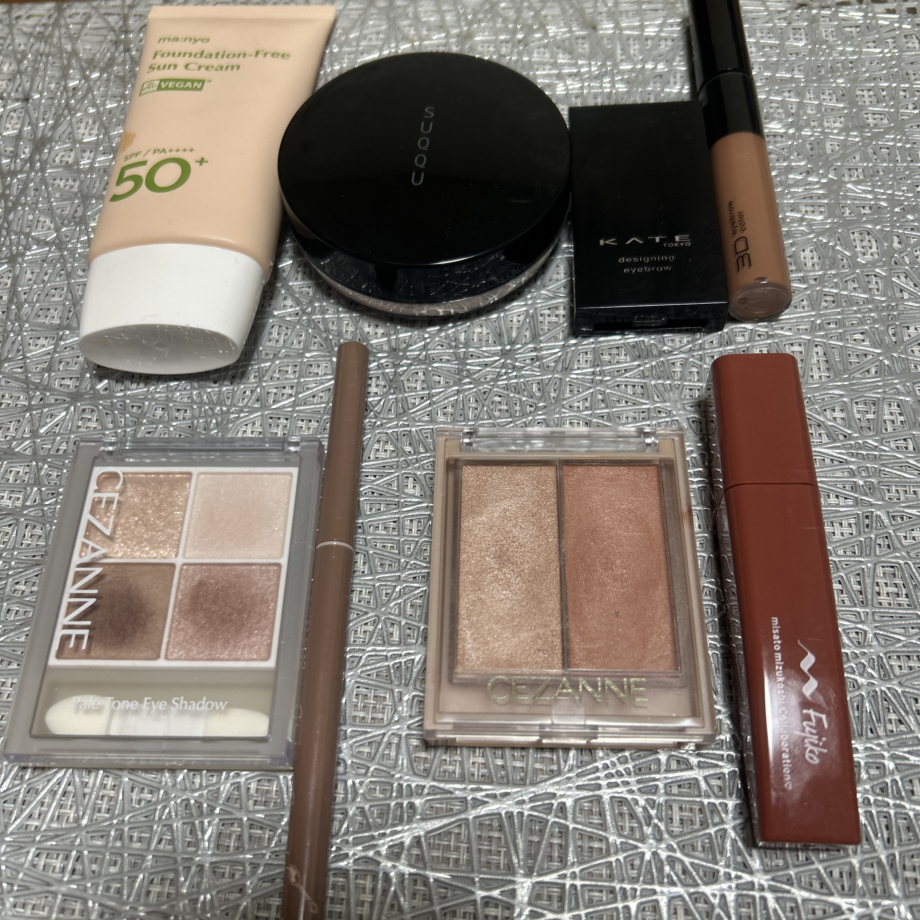 フェイスグロウカラー/CEZANNE/クリームハイライトを使ったクチコミ（1枚目）