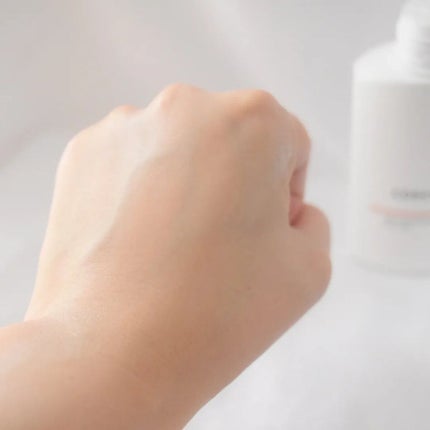 ボディファンデーション ホワイト/COSCOS/ボディミルクを使ったクチコミ(4枚目)